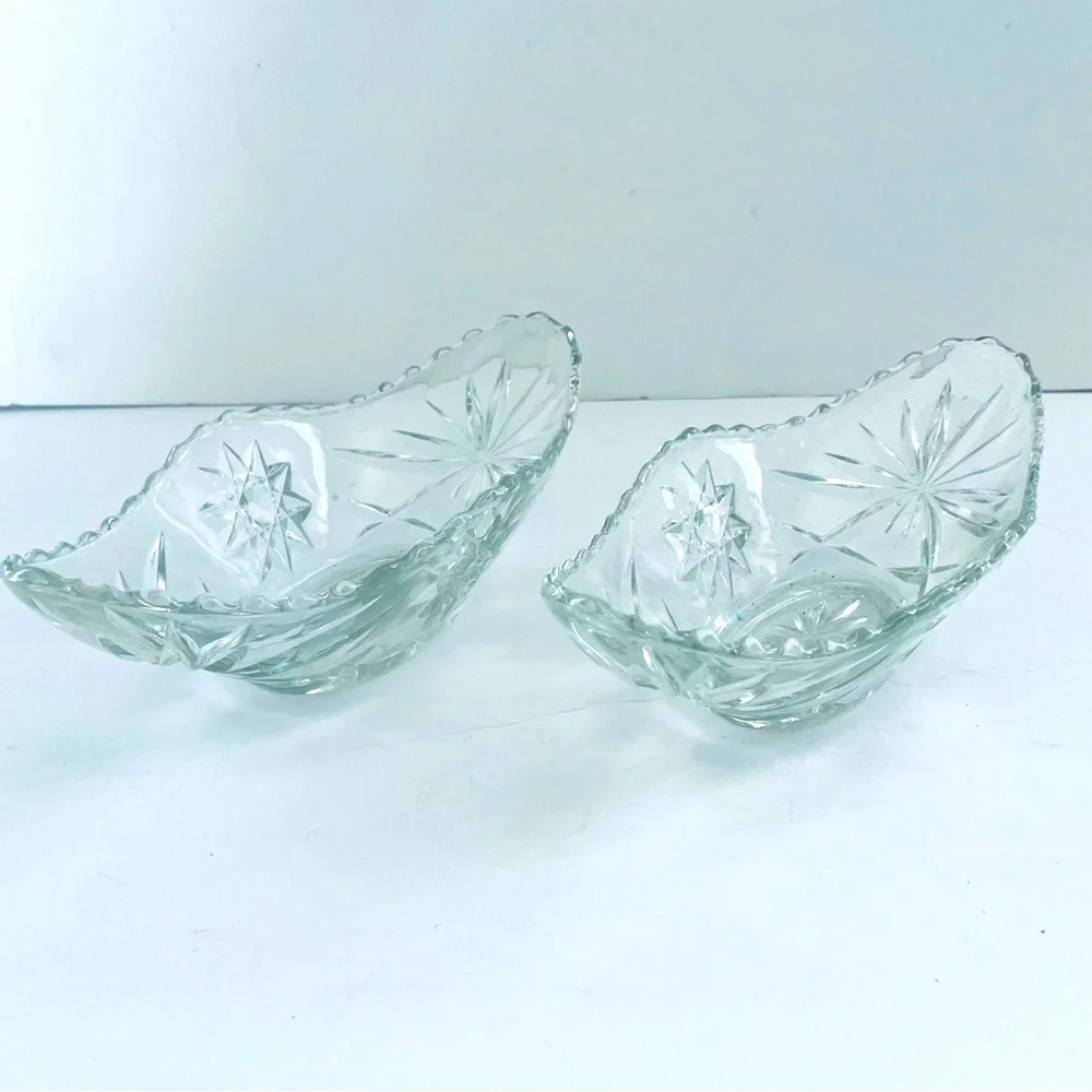 Anchor Hocking Prescot vintage “Star of David” glass Gondola Dishes set of two